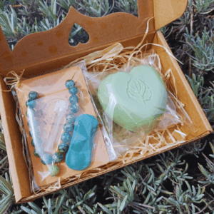 Aromaterápiás egyedi ajándékcsomag-zöld szíves